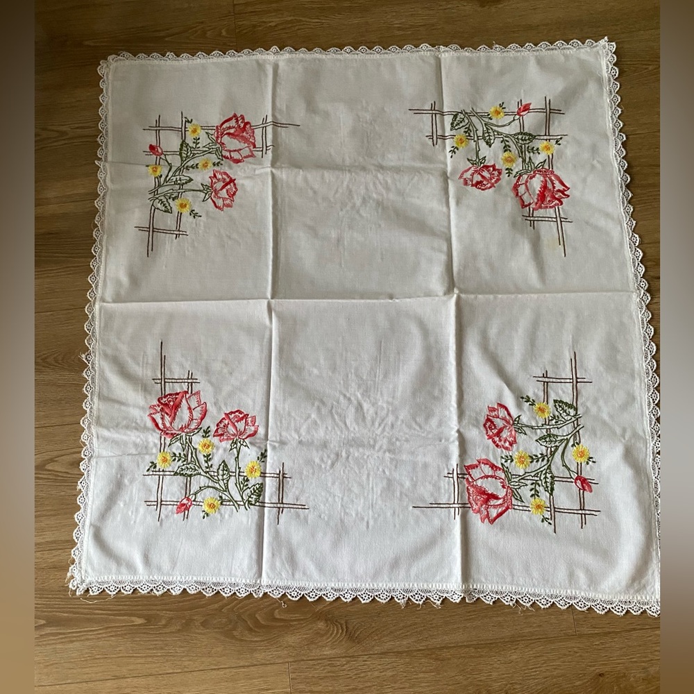 Vintage Linen Embroidered Table Cloth With Roses